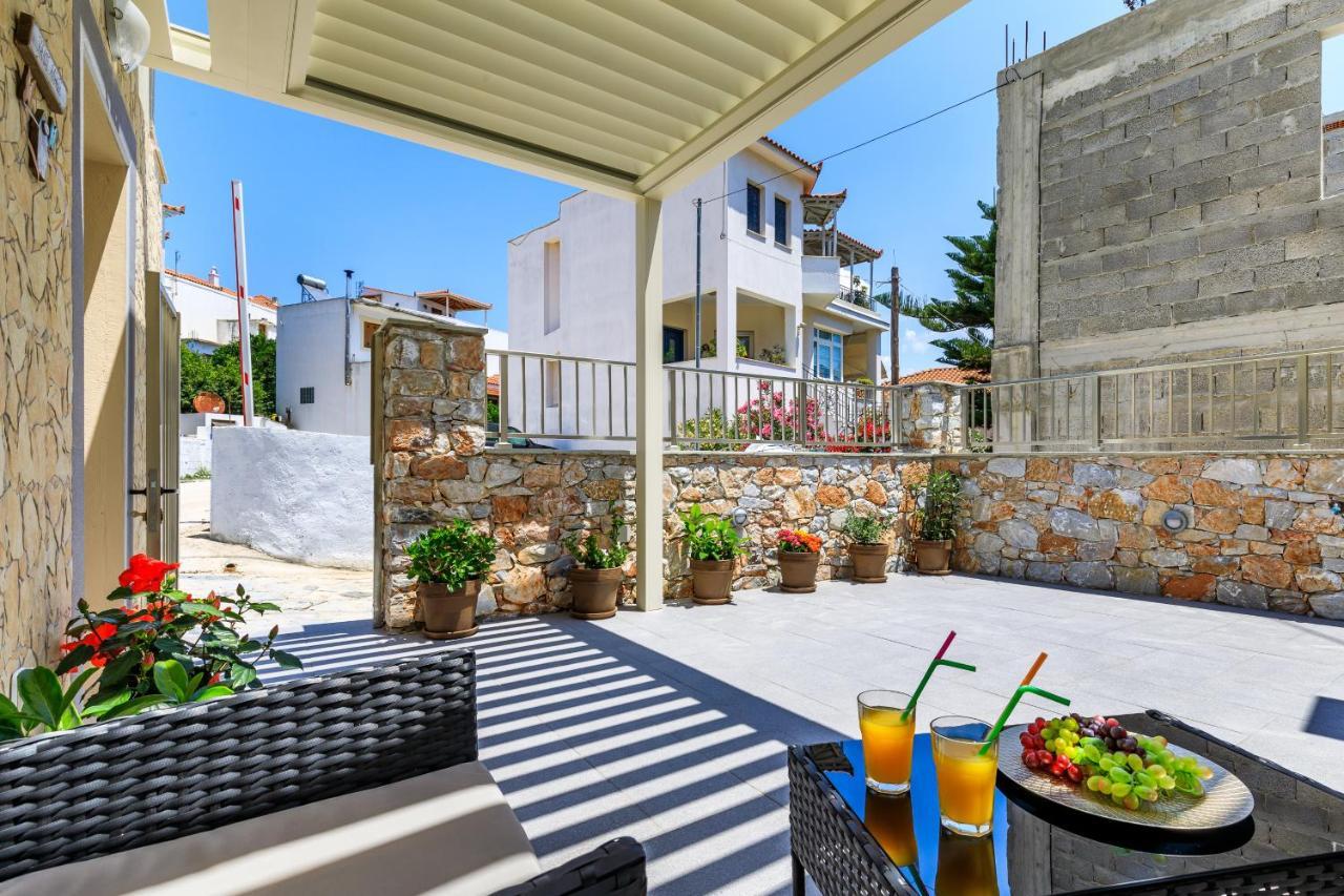 Apartment Nevila House *